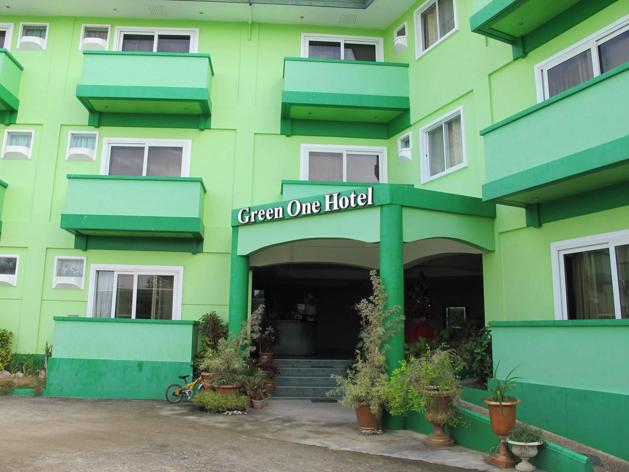 Green One Hotel Isla de Mactán Exterior foto